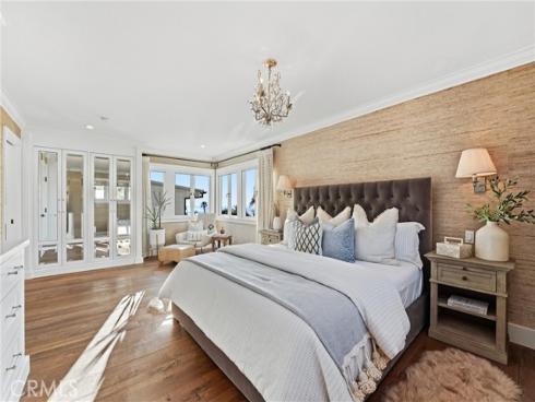 2115  Catalina  , Laguna Beach, CA