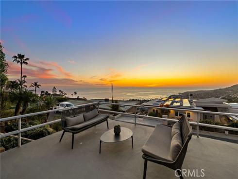 1651  Thurston Dr  , Laguna Beach, CA