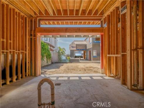 1902 Ocean Way, Laguna Beach, CA