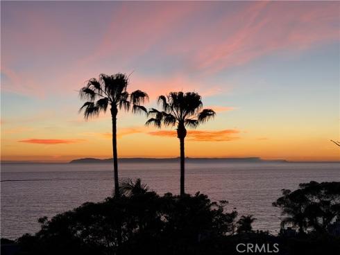 31953  10th   Avenue, Laguna Beach, CA