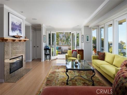 31953  10th   Avenue, Laguna Beach, CA
