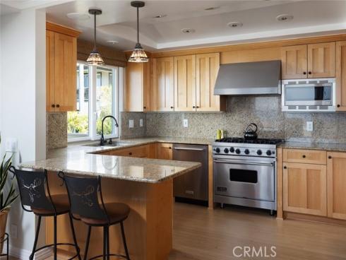 31953  10th  , Laguna Beach, CA