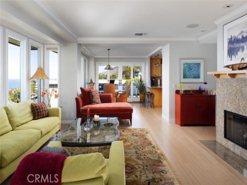 31953  10th  , Laguna Beach, CA