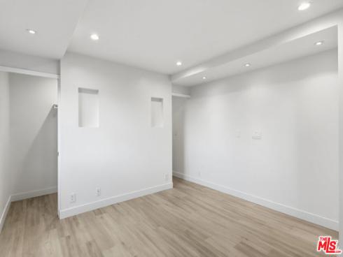 2442 S Coast Highway  5 , Laguna Beach, CA