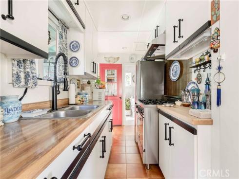 327  Canyon Acres  , Laguna Beach, CA