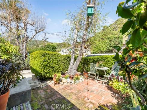 327  Canyon Acres  , Laguna Beach, CA