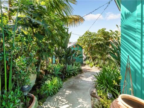 327  Canyon Acres  , Laguna Beach, CA