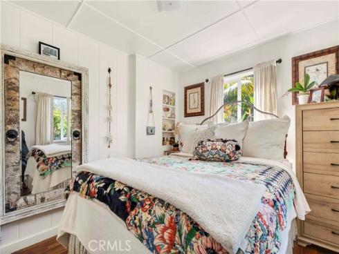 327  Canyon Acres  , Laguna Beach, CA