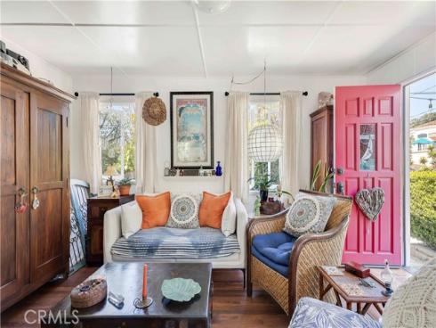 327  Canyon Acres  , Laguna Beach, CA