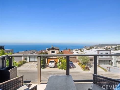 920  Quivera  , Laguna Beach, CA
