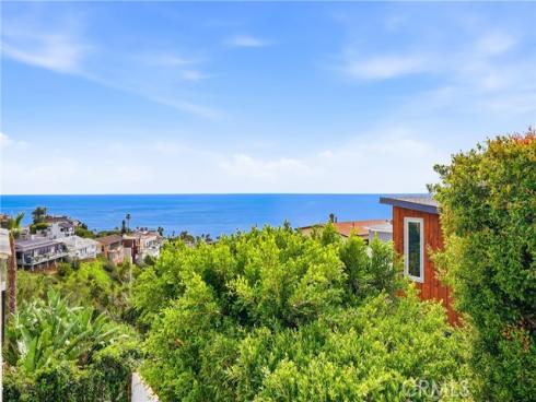 885  Tia Juana  , Laguna Beach, CA