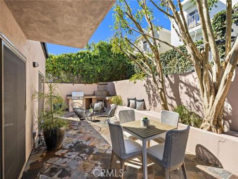 923  Balboa Avenue  , Laguna Beach, CA