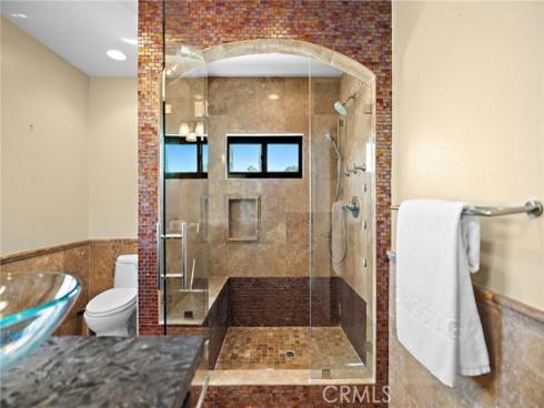 923  Balboa Avenue  , Laguna Beach, CA