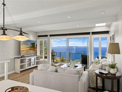 1091  La Mirada  , Laguna Beach, CA