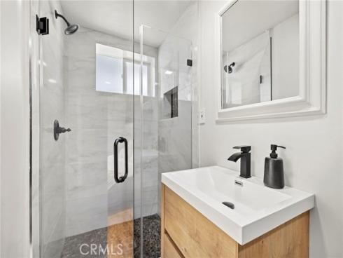 1091  La Mirada  , Laguna Beach, CA