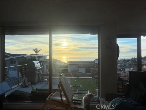 988  Acapulco  , Laguna Beach, CA