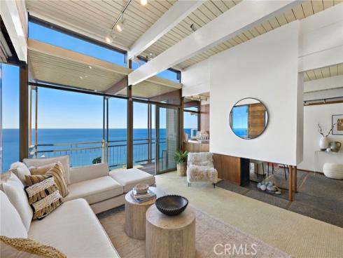 2581  Iris  , Laguna Beach, CA