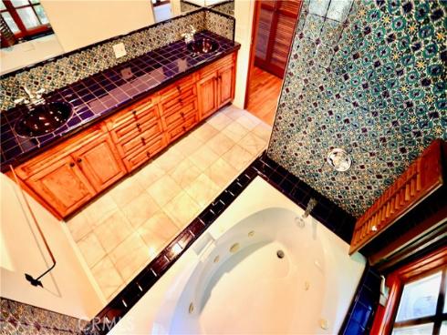 28817  Top Of The World   Drive, Laguna Beach, CA