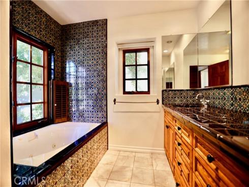 28817  Top Of The World   Drive, Laguna Beach, CA