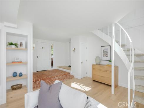 31927  Hayes   Place, Laguna Beach, CA