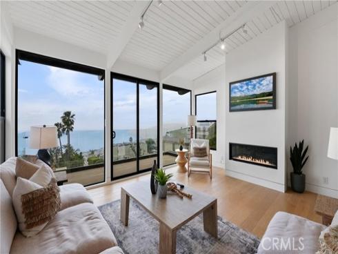 1095  Miramar  , Laguna Beach, CA