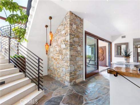 86  Emerald Bay  , Laguna Beach, CA