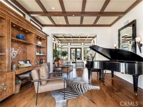 86  Emerald Bay  , Laguna Beach, CA