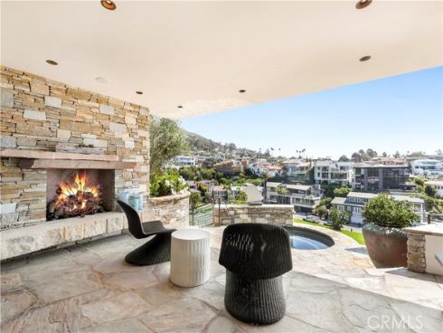 86  Emerald Bay  , Laguna Beach, CA