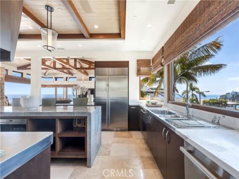 86  Emerald Bay  , Laguna Beach, CA