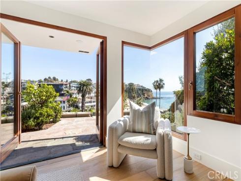 86  Emerald Bay  , Laguna Beach, CA