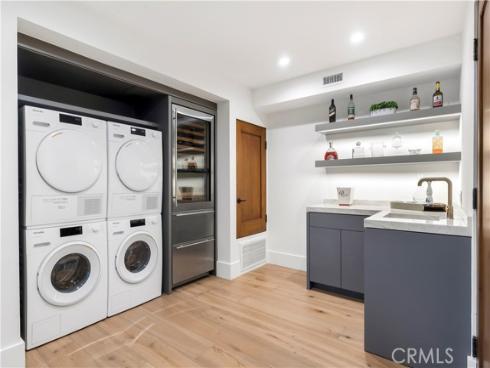 86  Emerald Bay  , Laguna Beach, CA