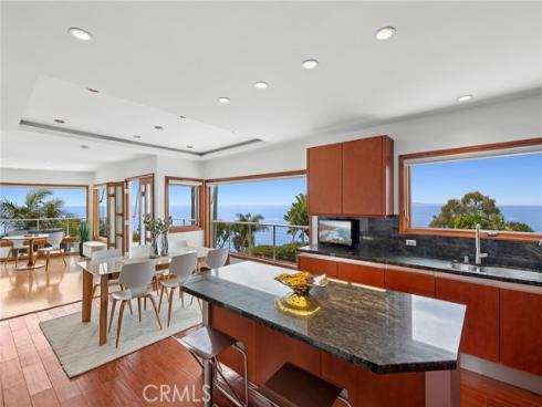 461 Alta Vista Way, Laguna Beach, CA