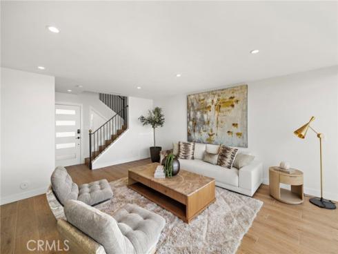 37  Blue Lagoon  , Laguna Beach, CA