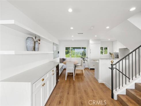 37  Blue Lagoon  , Laguna Beach, CA