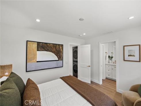 37  Blue Lagoon  , Laguna Beach, CA