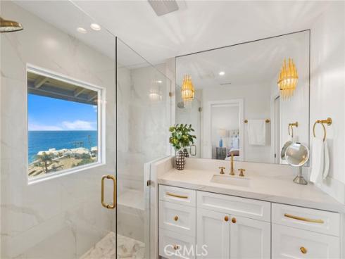 37  Blue Lagoon  , Laguna Beach, CA