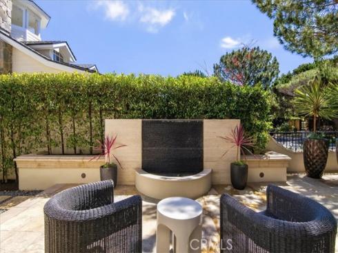 34  Smithcliffs  , Laguna Beach, CA