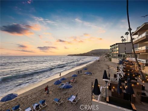 647  Sleepy Hollow  , Laguna Beach, CA