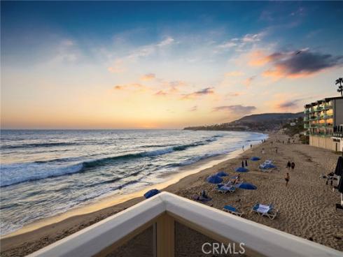 647  Sleepy Hollow  , Laguna Beach, CA