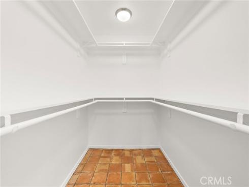 647  Sleepy Hollow  , Laguna Beach, CA