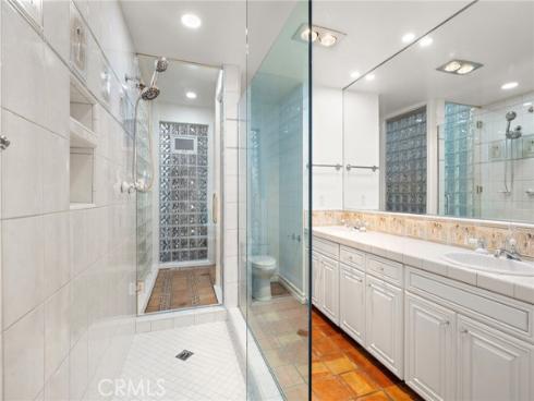 647  Sleepy Hollow  , Laguna Beach, CA