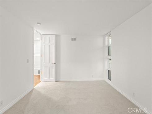 647  Sleepy Hollow  , Laguna Beach, CA