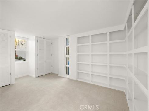 647  Sleepy Hollow  , Laguna Beach, CA