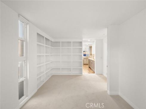 647  Sleepy Hollow  , Laguna Beach, CA