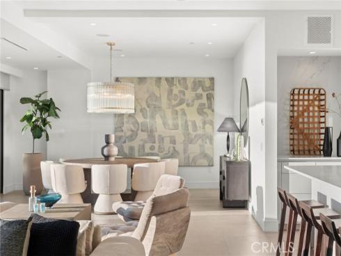 654 Canyon View Drive, Laguna Beach, CA