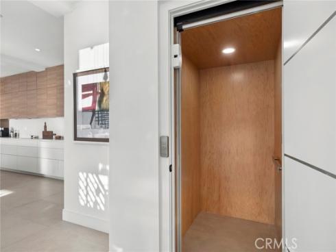 654 Canyon View Drive, Laguna Beach, CA