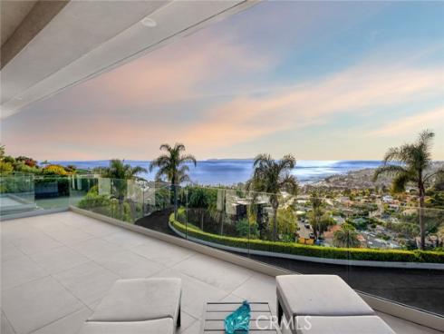 654 Canyon View Drive, Laguna Beach, CA