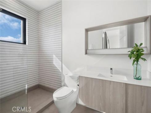 654 Canyon View Drive, Laguna Beach, CA