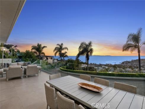 654 Canyon View Drive, Laguna Beach, CA