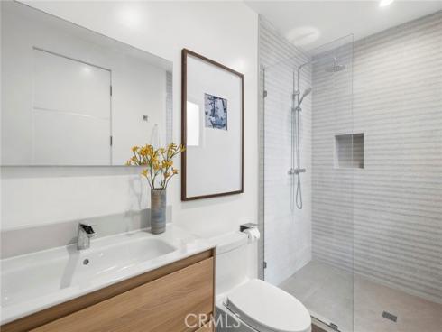 654 Canyon View Drive, Laguna Beach, CA